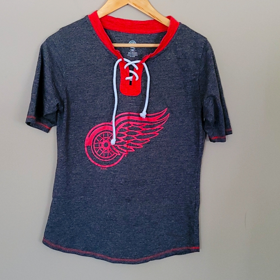 Red Wings Tee